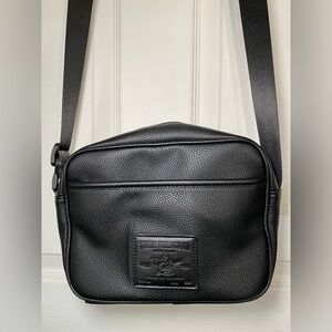 TRUE RELIGION CROSSBODY